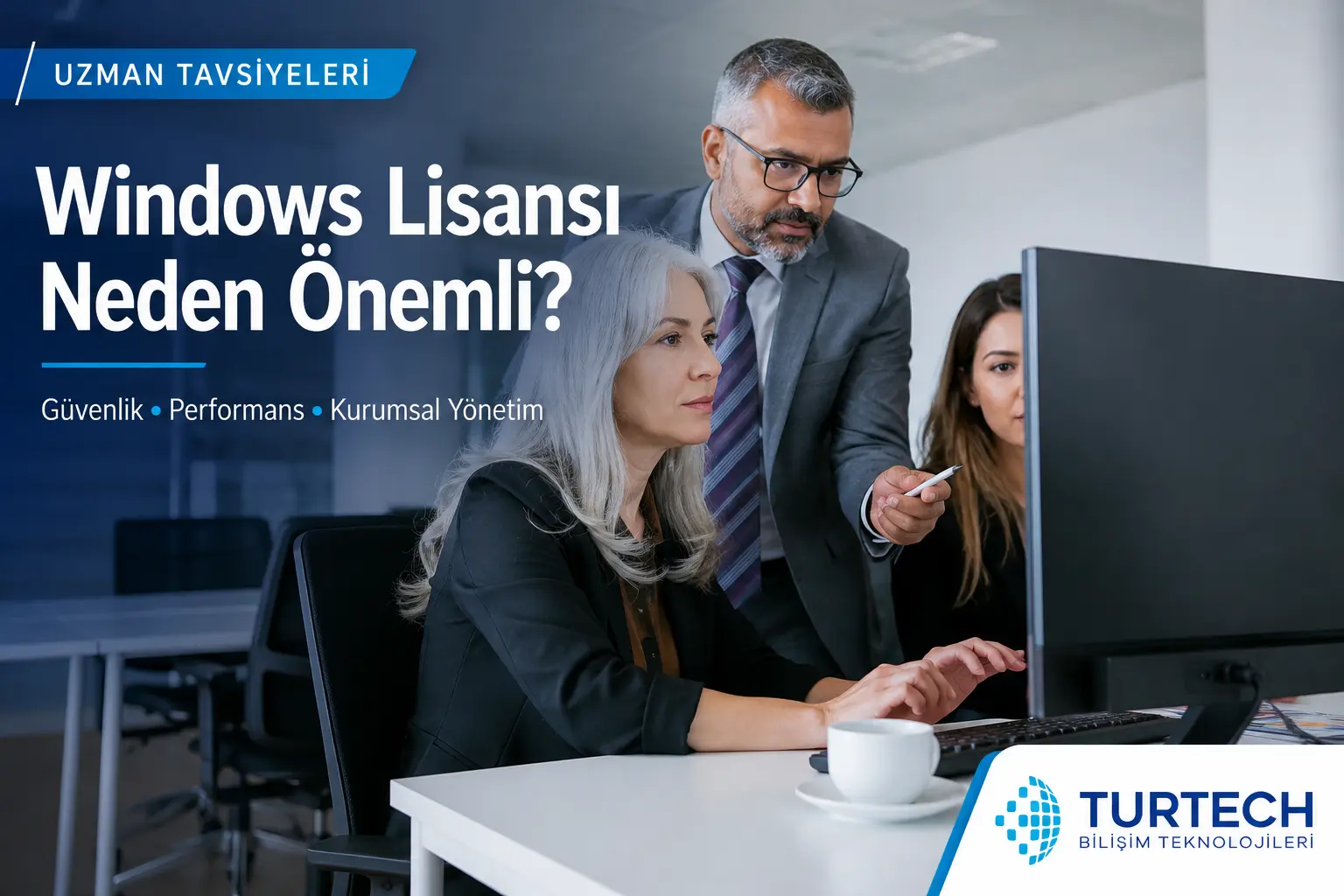 Kurumsal ofiste bilgi işlem uzmanı Windows lisansı ve bilgisayar sistemlerini yönetiyor.